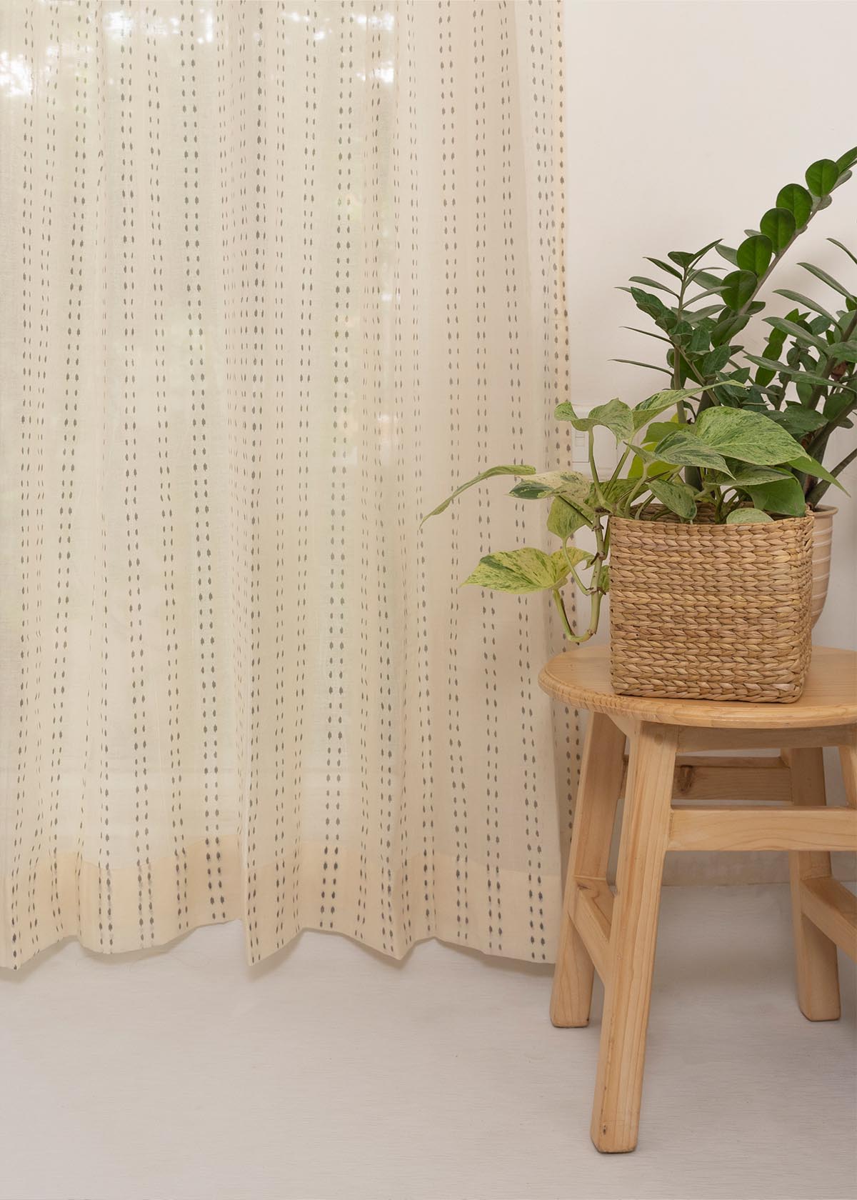Dew printed sheer Fabric - Cream